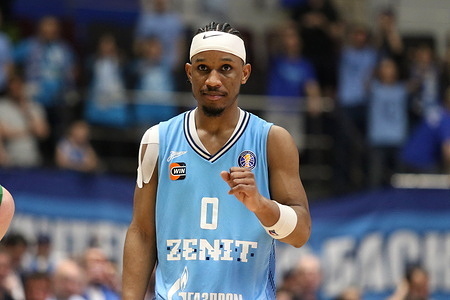 Trent Frazier (0) of Zenit in action during the VTB United League basketball match, Playoffs, 1/2 finals, fourth match, between Zenit Saint Petersburg and UNICS Kazan at "kck Arena". Final score; Zenit 81:77 UNICS Kazan.