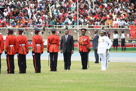 Kenya's re-elected President Uhuru Kenyatta seen inspecting the guards of honor to mark his inauguration.
The President Uhuru Kenyatta was re-elected on 26th October, 2017 in a second general election that was held against the opposition leader Raila Odinga, who called for several protests across the country mostly end up in violent demonstrations with the police forces.