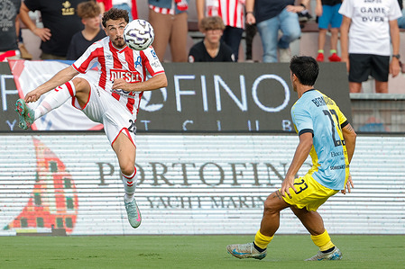 Lorenzo Caferri of L.R. Vicenza is seen in action during the 2026 Serie C Football game L.R. Vicenza vs FC Arzignano Valchiampo at Romeo Menti Stadium. Final score LR Vicenza 2:1 FC Arzignano Valchiampo