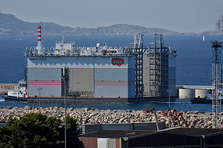 View of the floating caisson maker Marco Polo as it leaves the French Mediterranean port. Moored since 2017 at the outer breakwater, the floating caisson maker Marco Polo was used until 2019 for the Anse du Portier extension project in Monaco and has been inactive since then. It now leaves the French Mediterranean port. It has been loaded onto the semi-submersible vessel Alma, bound for Taiwan.