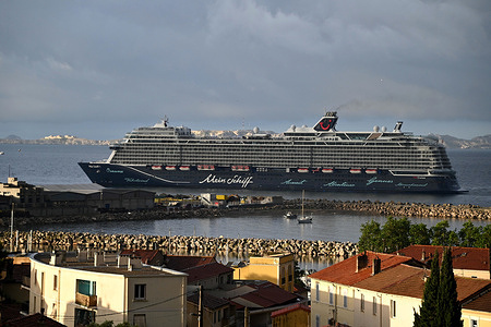 Mein Schiff 1 seen arriving at the French Mediterranean port. The passenger cruise ship Mein Schiff 1 arrives at the French Mediterranean port of Marseille.