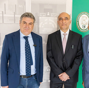 Regional Councillor Seri Massimo (left) stands alongside the Iranian resistance representative, Hadi Saidi (right) in Ancona, sending a welcoming message of support for the democratic aspirations of the Iranian people. The Marche Regional Council in Ancona, Italy, formally supported the NCRI and the Iranian people. Led by President Gianluca Pasqui, on On April 14, 2026, the assembly viewed a message from Maryam Rajavi, condemned the clerical regime’s executions of PMOI/MEK members, and urged the Italian government to recognize the NCRI as a legitimate voice against repression.
