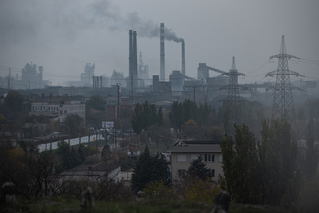 View of the Azov Stal steel plant in Mariupol.
The two large metallurgical plants based in Mariupol are the Azovstal Iron and Steel Works and the Ilyich Iron and Steel Works part of Metinvest Group. According to Ukrainian Ecology Ministry report in 2016 Ilyich Plant produced more than 1.7 million tons of dangerous emissions to the atmosphere and Azov Stal produced 78,600 tons of atmospheric pollutants and poured 1.4 million cubic meters of waste into the Azov Sea. In 2018 Ukraine’s Health Ministry warned the public to avoid swimming at any of the beaches around Mariupol.