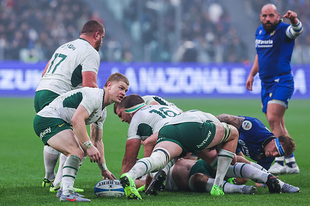 Morne Van Den Berg of South Africa seen in action during the Quilter Nations Series 2025 match between Italy and South Africa at Allianz Stadium. Final score; Italy 14:32 South Africa