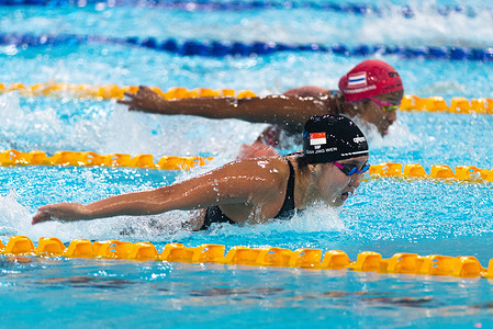 Quah Jing Wen from Singapore competes in the women's 200m butterfly final during the swimming event in 33rd SEA Games at the Huamark Aquatic Center in Bangkok.