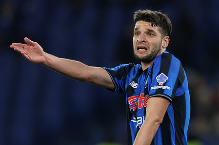 Berat Djimsiti of Atalanta seen during the Serie A Enilive 2025-2026 football match between S.S. Lazio and Atalanta Bergamasca Calcio at Olympic Stadium. Final score: Lazio 0:2 Atalanta.