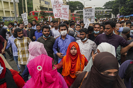 Protesters hold placards during the demonstration.
Activists of Bangladesh Student Rights Council (Bangladesh Chatra Odhikar Parishad) held a protest against rape.
