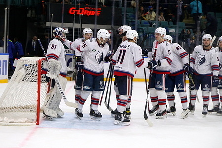 Neftekhimik Hockey Club player, Yaroslav Ozolin (No.31) and Kirill Vorobyov (No.55) seen in action during the Kontinental Hockey League, regular season KHL 2022 - 2023 between SKA Saint Petersburg and Neftekhimik Nizhnekamsk at the Ice Sports Palace.
(Final score; SKA Saint Petersburg 3:1 Neftekhimik Nizhnekamsk)