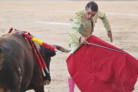 Bullfighter Sanchez Vara during the bullfight with bulls from the Palha ranch at the Plaza de las Ventas in Madrid, 26 April, 2026, Spain.