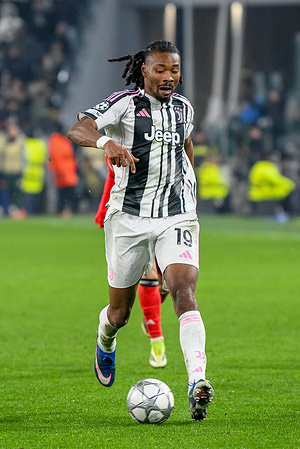 Khephren Thuram of Juventus seen in action during the UEFA Champions League 2025/2026 first round day 7 football match between Juventus and Benfica at Allianz Stadium. Final score; Juventus 2 : 0 Benfica.