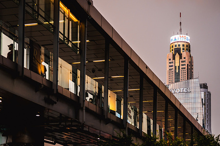 A commemorative logo seen projected atop Baiyoke Tower II on France’s national day to mark 340 years of Franco-Thai friendship and 170 years of diplomatic relations. To celebrate the 340th anniversary of the first diplomatic mission between France and Siam in 1685 and the 170th anniversary of the official establishment of diplomatic relations in 1856, a commemorative logo has been projected atop Baiyoke Tower II on 14 July. The illumination is visible across the Ratchathewi district from 6: 00 am to 22: 00 pm and marks a symbolic gesture of the long-standing friendship between France and Thailand.