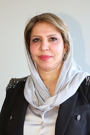 Dr. Muntaha Tariq is seen during the festival. Professor Dr. Muntaha Tariq, a faculty member at Mustansiriyah University in Baghdad, Iraq, participated in the 11th Amed International Theatre Festival organized by Diyarbakir Metropolitan Municipality and Amed City Theatre. Tariq was a speaker at the panel titled "Making Theatre in War Conditions".