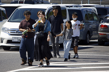 Tourists, including international visitors, enjoy Japan’s Silver Week holiday at Awaji Highway Oasis in Awaji, Hyogo Prefecture. 
Visitors explore local food, shopping and leisure activities during the holiday period. Silver Week is a series of public holidays in September that can create a long holiday period in Japan, similar to the better-known Golden Week in spring. In 2026, the holiday period includes Respect for the Aged Day on September 21 and the Autumnal Equinox Day on September 23, creating a five-day break when combined with the weekend. Visitors explore local food, shopping and leisure activities during the holiday period.