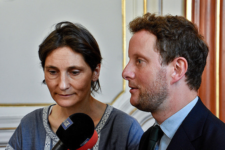 Sports Minister Amélie Oudéa-Castéra (L) and Delegate Minister for Transport Clément Beaune (R) answer journalists' questions during their visit to Marseille. The Minister of Sports Amélie Oudéa-Castéra and the Minister Delegate for Transport Clément Beaune chaired a strategic committee to meet the need for a better public mobility offer for the 2024 Olympic Games which will take place partly in Marseille. The Minister of Sports Amélie Oudéa-Castéra and the Minister Delegate for Transport Clément Beaune chaired a strategic committee to meet the need for a better public mobility offer for the 2024 Olympic Games which will take place partly in Marseille.