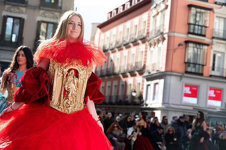 A model participates during a fashion show organised by Rosana Largo in the Plaza de Callao.