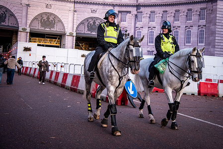 Police seen on horses during the “Unite the Kingdom” rally at Whitehall. The recent "Unite the Kingdom" rally organized by the far right demonstrated how they mobilize support by reframing concerns about migration, crime, and government distrust into a "moral panic," drawing on a long history of UK far-right activism that has adapted over time.