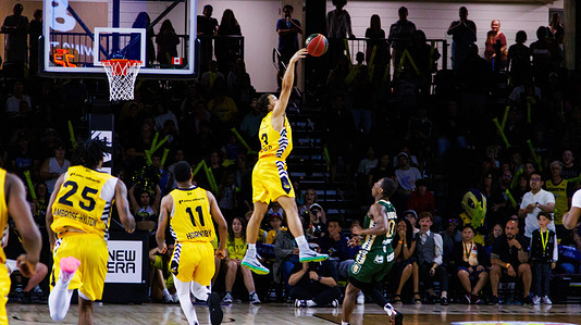 Edmonton Stinger (3) Taye Donald gets up to block a shot by Saskatchewan Rattler (0) Devante Bandoo in Regular Season CEBL action at Edmonton Expo Centre.
