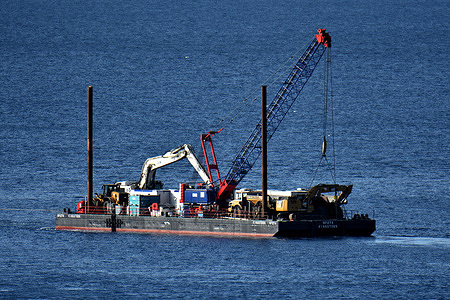 A view of the marine pontoon NP 274 Kingstown as it leaves the French Mediterranean port.