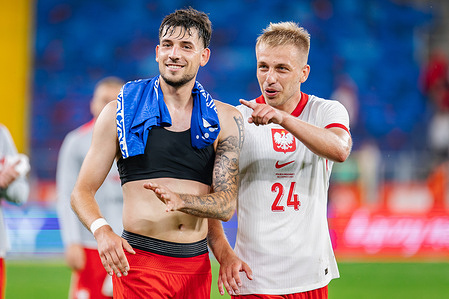 Jakub Moder (L) and Mateusz Skrzypczak (R) of Poland are seen during the friendly match between Poland and Moldova at Superauto.pl Silesian Stadium.
This match was Kamil Grosicki's last, 95th match in the Polish national team. Final score; Poland 2 : 0 Moldova.