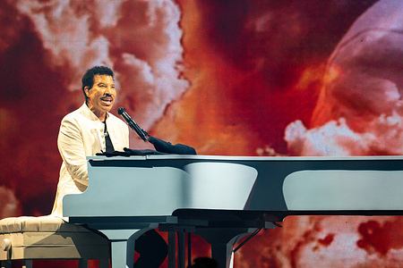 Lionel Richie performs onstage during a concert at The O2 Arena in London.