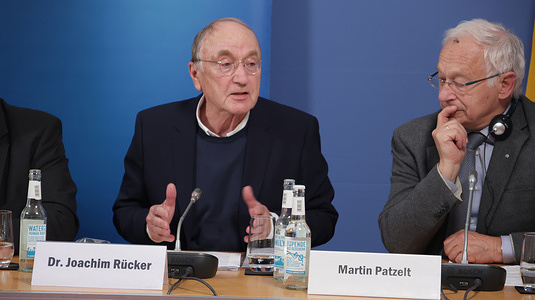 Former UN Human Rights Council President Dr. Joachim Rücker and former Bundestag member Martin Patzelt speak at the Berlin conference on human rights in Iran warning against Europe’s silence on political executions. A cross-party conference titled Iran Human Rights Opportunities for Change and Europe’s Responsibility gathered German lawmakers, diplomats and experts to address Iran’s execution crisis and transnational repression. Maryam Rajavi, NCRI President-elect delivered a keynote via video link urging Europe to end appeasement and act decisively against Tehran’s human rights abuses.