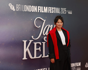 Thaddea Graham attends the 69th BFI London Film Festival: Jay Kelly Headline Gala at the Royal Festival Hall in Waterloo, London.