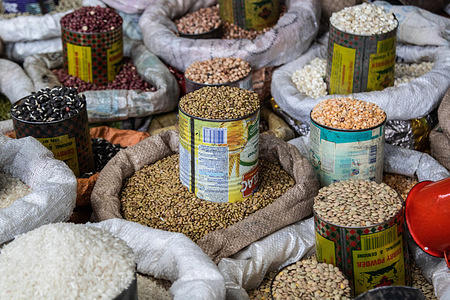 An assortment of cereals on display at a bustling wholesale market in Nakuru. Kenya's inflation rate climbed to 9.2% in February from 9.0% in January, largely due to high food costs, which have been driving up inflation for months. According to the Kenya National Bureau of Statistics, some food prices surged by up to 11% more than in January, potentially affecting the cost of living for many Kenyans, especially low-income earners.