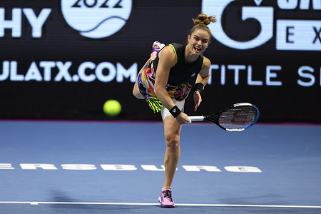 Maria Sakkari of Greece plays against Irina-Camelia Begu of Romania during the St. Petersburg Ladies Trophy 2022 tennis tournament.Final score: (Maria Sakkari 2-1 Irina-Camelia Begu)