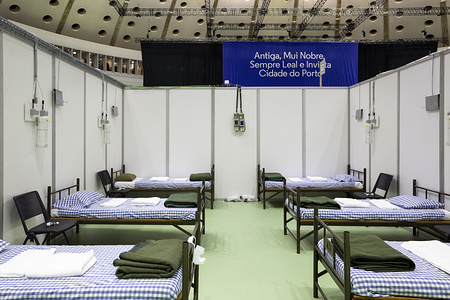 An interior view of the Mission Hospital set up at Super Bock Arena (Pavilhão Rosa Mota) in Porto.
Secretary of State for Mobility and Mayor of Porto visits the Mission Hospital set up in the biggest venue in Porto, Portugal. The Mission Hospital will start receiving patients infected with the Covid-19 coronavirus on April 14.