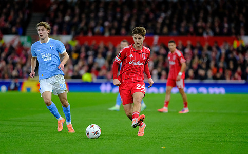 James McAtee of Nottingham Forest and Hugo Bolin of Malmo FF seen in action during the UEFA Europa league football match between Nottingham Forest and Malmo FF at City Ground stadium. Final score Nottingham Forest 3-0 Malmo FF