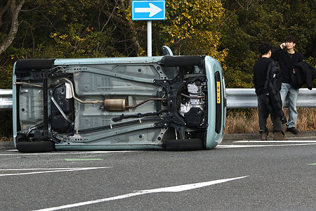 College students drive the wrong way at the Ueno Interchange on the Metropolitan Expressway causing their vehicle to overturn in an accident. Wrong-way driving is extremely dangerous because it can lead to head-on collisions at high speeds, leaving drivers with little time to react. It puts not only the wrong-way driver at risk but also innocent motorists often resulting in serious injuries or fatalities. Such incidents also cause major traffic disruptions, emergency road closures, and raise concerns about road safety measures and driver awareness.