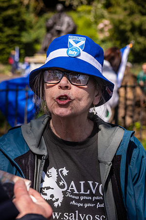 A march participant seen wearing a Scotland hat and a badge that says “Pensioners for Indy”. On the morning of Saturday the 25th of April, supporters of Scottish independence march through the streets of Glasgow to promote the cause in an event organised by the pro-independence group All Under One Banner. With only twelve days until the Scottish Parliamentary elections, there is a high chance that a pro-independence majority will control the Scottish parliament afterwards. Several days before the march, a key British Government politician, Wes Streeting, denied Scottish voters the possibility of a second independence referendum, even if a pro-independence majority was achieved. This has only strengthened the resolve of the pro-independence supporters.