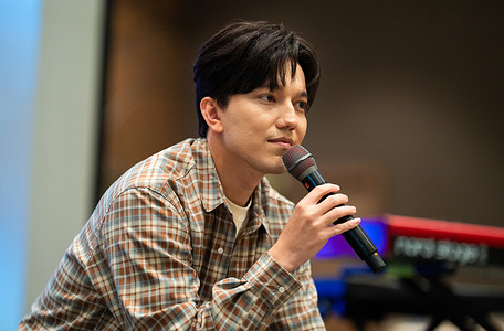 Dimash Kudaibergen, aka Dimash speaks to fans during a Q&A session. Dimash also known as Dınmūhammed Qanatūly Qūdaibergen, or Dimash Qudaibergen, is a Kazakh singer known for his extraordinary vocal range and genre-defying performances, has captivated audiences worldwide with his operatic pop style. Rising to fame after appearing on the Chinese talent show "Singer" in 2017, Dimash blends classical technique with modern flair, making him a global sensation in both Eastern and Western music scenes.