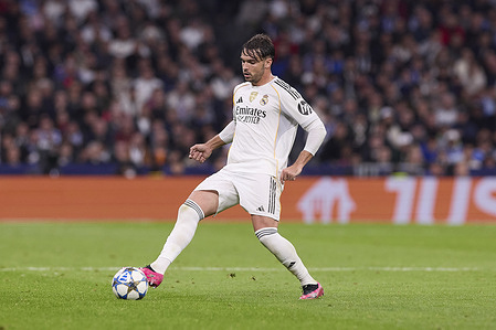 Raul Asencio of Real Madrid CF seen in action during the UEFA Champions League 2025/2026 first round day 6 football match between Real Madrid CF and Manchester City at Santiago Bernabeu Stadium. Final score Real Madrid CF 1 : 2 Manchester City
