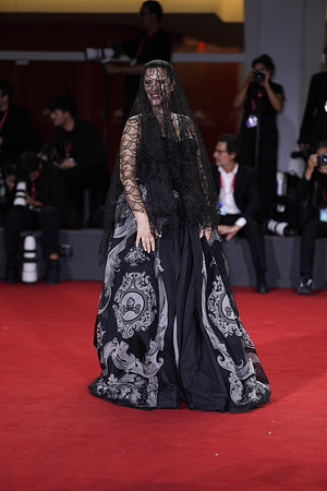 Silvia Salemi attends the "Francesco De Gregori Nevergreen" red carpet during the 82nd Venice International Film Festival.