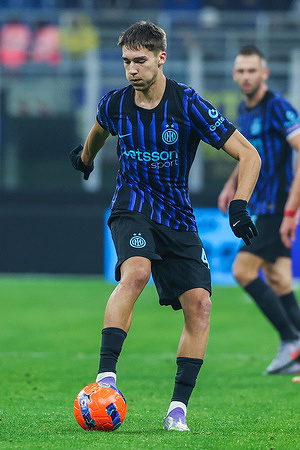 Leonardo Bovo of FC Internazionale seen in action during Coppa Italia 2025/26 football match between FC Internazionale and Venezia FC at San Siro Stadium. Final scores; FC Internazionale 5 : 1 Venezia FC.
