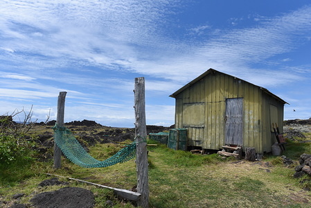 A house seen in the small village of La Perouse, which has around 10 inhabitants.
Easter Island, also known as Rapa Nui, is an island in the Pacific Ocean belonging to Chile. The Island is famous for its moais and is a World Heritage Site by UNESCO with much of its territory within the Rapa Nui National Park. Its population is around 6,000 inhabitants.