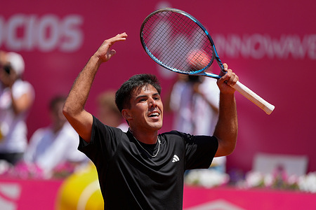 Tiago Torres reacts during the quarterfinals of Millennium Estoril Open ATP Tour 250 tennis tournament against Hugo Gaston (Not in view) at the Clube de Tenis do Estoril. Final score: Tiago Torres 0:2 Hugo Gaston