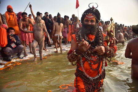 (EDITORS NOTE: Image contains nudity.) Indian ‘Sadhus’ (Hindu holy men) seen taking a holy bath in the Triveni Sangam during the second Shahi Snan.
The Kumbh Mela is a mass Hindu pilgrimage and one of the biggest congregation of Humans on Earth as millions of Hindu pilgrims enter inside the holy rivers fully naked accompanied by chants from Hindu holy texts.