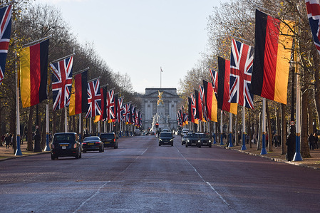 German flags and Union Jacks decorate The Mall leading to Buckingham Palace during the State Visit by German president Frank-Walter Steinmeier.