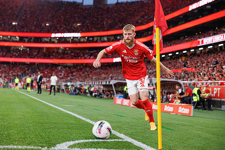 Jan-Niklas Beste (SL Benfica) seen in action during Liga Portugal game between teams SL Benfica and Casa Pia AC at Estadio Da Luz SL Benfica won 3-0