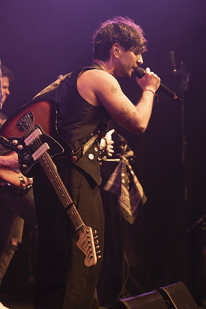 Polo Nandez performs during her performance festival INVERFEST at the Sala Galileo.