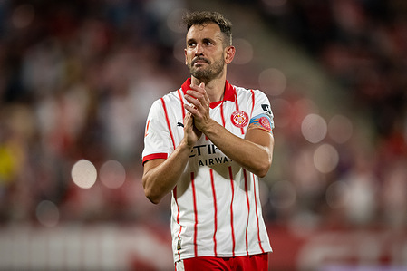 Cristian Stuani (Girona FC) looks dejected during a La Liga EA Sports match between Girona FC and Elche CF at Estadi Municipal de Montilivi. Final score: Girona FC 1 - 1 Elche CF