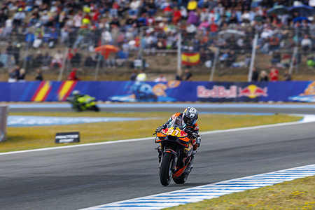 Number 37 Red Bull KTM Factory Racing rider Pedro Acosta during qualifying at the 2026 Estrella Galicia 0,0 Grand Prix of Spain.
