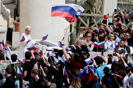 At the end of Mass, the Pope Leo XIV greets the faithful by riding around in the popemobile. Pope Leo XIV presides over the celebration of Holy Mass on Palm Sunday in St. Peter's Square.Palm Sunday, which commemorates Jesus' triumphal entry into Jerusalem to face his death, begins Holy Week, during which the final days of Christ's earthly life are commemorated and his Passion, Death, and Resurrection are celebrated.