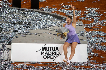 Aryna Sabalenka poses for a photo with her trophy after her victory against Coco Gauff of the United States in the women's singles final of the 2025 Mutua Madrid Open, held at La Caja Mágica. Final result: 6-3 7-6 for Sabalenka.