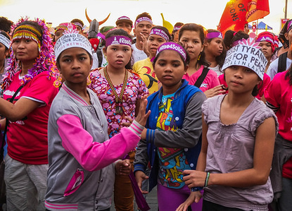 Teenage girls from different ethnic groups flocked to Rajah Sulayman Park to join One Billion Rising event.
People from all walks of life, gathers at Rajah Sulayman Park to join the One Billion Rising Solidarity Event, an advocacy calling to stop violence against women and children.