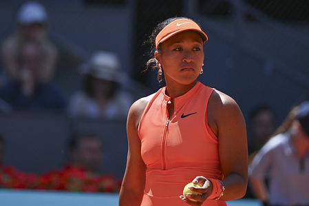 Naomi Osaka of Japan gainst Aryna Sabalenka of Belarus during their Women's Singles match on Day Eight of the Mutua Madrid Open at La Caja Magica