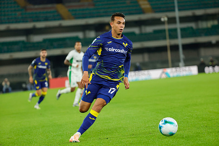 Santana Do Nascimento Giovane of Hellas Verona FC seen in action during the Italian Serie A soccer match Hellas Verona - UC Sassuolo Calcio at Marcantonio Bentegodi Stadium. Final score Hellas Verona 0:1 UC Sassuolo Calcio