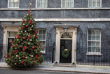 A beautifully decorated Christmas tree seen outside the Prime Minister's office in London. 10 Downing Street is the official residence and the office of the British Prime Minister in London.